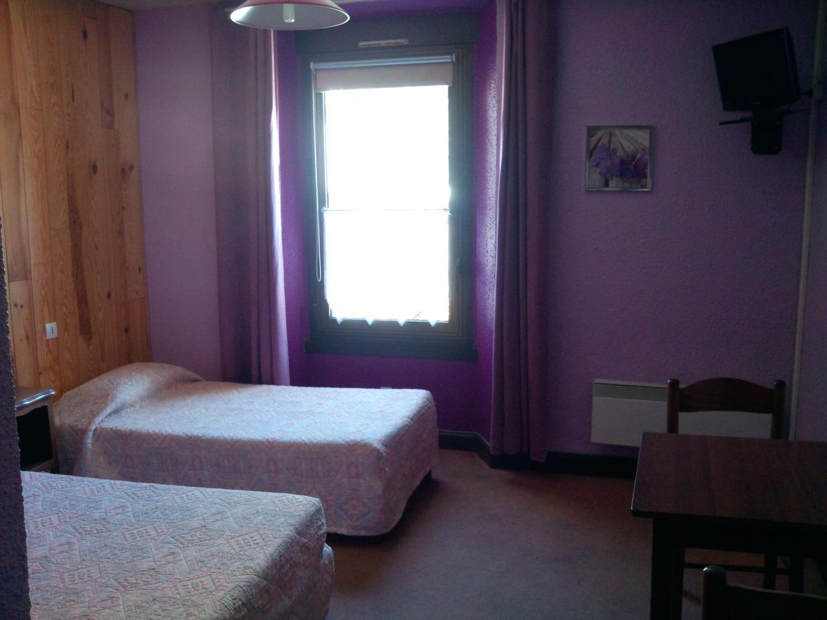 Hotel La Gare L'Argentiere-la-Bessee Luaran gambar