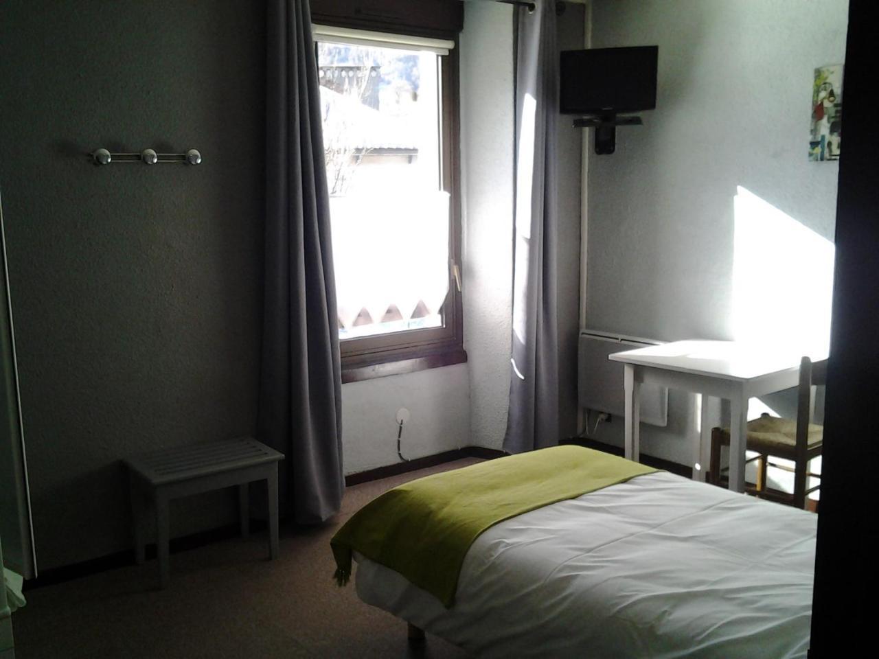 Hotel La Gare L'Argentiere-la-Bessee Luaran gambar